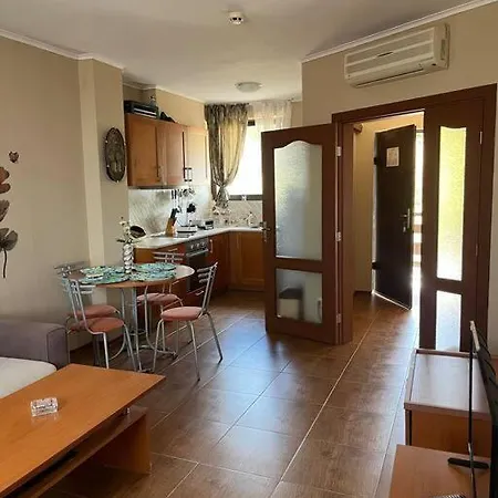 Apartment 1 Bedroom In Bay View Kosharitsa