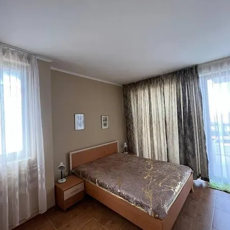 1 Bedroom In Bay View Kosharitsa